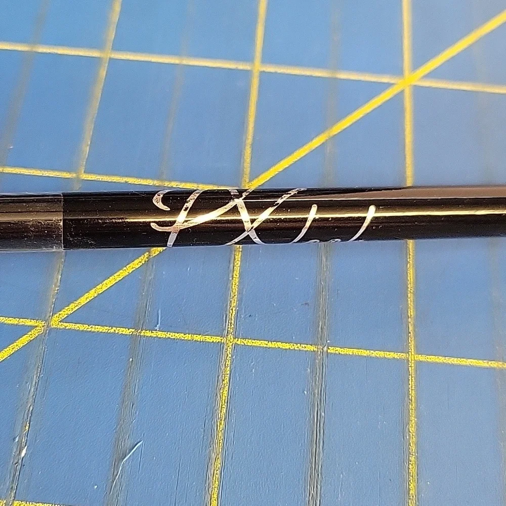 PX Look  Eyeliner Pencil w Sharpner 1.3g New - 01 Black